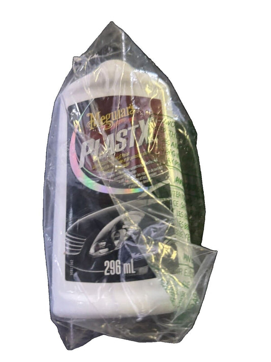 Meguiar's PlastX Clear Plastic Polish, Fast & Easy Plastic Restorer for Headligh, Meguiars – a package of white plastic bags with a black p…