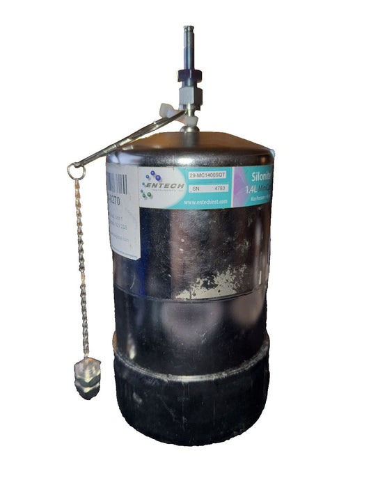 1.4L SC Soil Gas Can w/ MQT Valve (29-MC1400SQT), Unbranded – a large drum with a metal handle and a metal handle