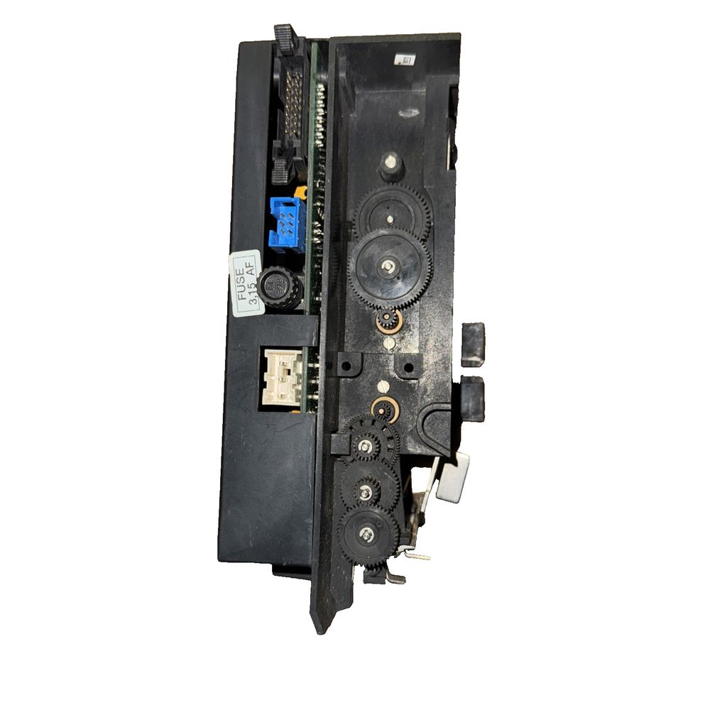 E-Waste Lot 5 Units #2 Misc Parkeon Units/ For Parts/ Scrap, DaveyDooDeals – a black and white photo of a door lock