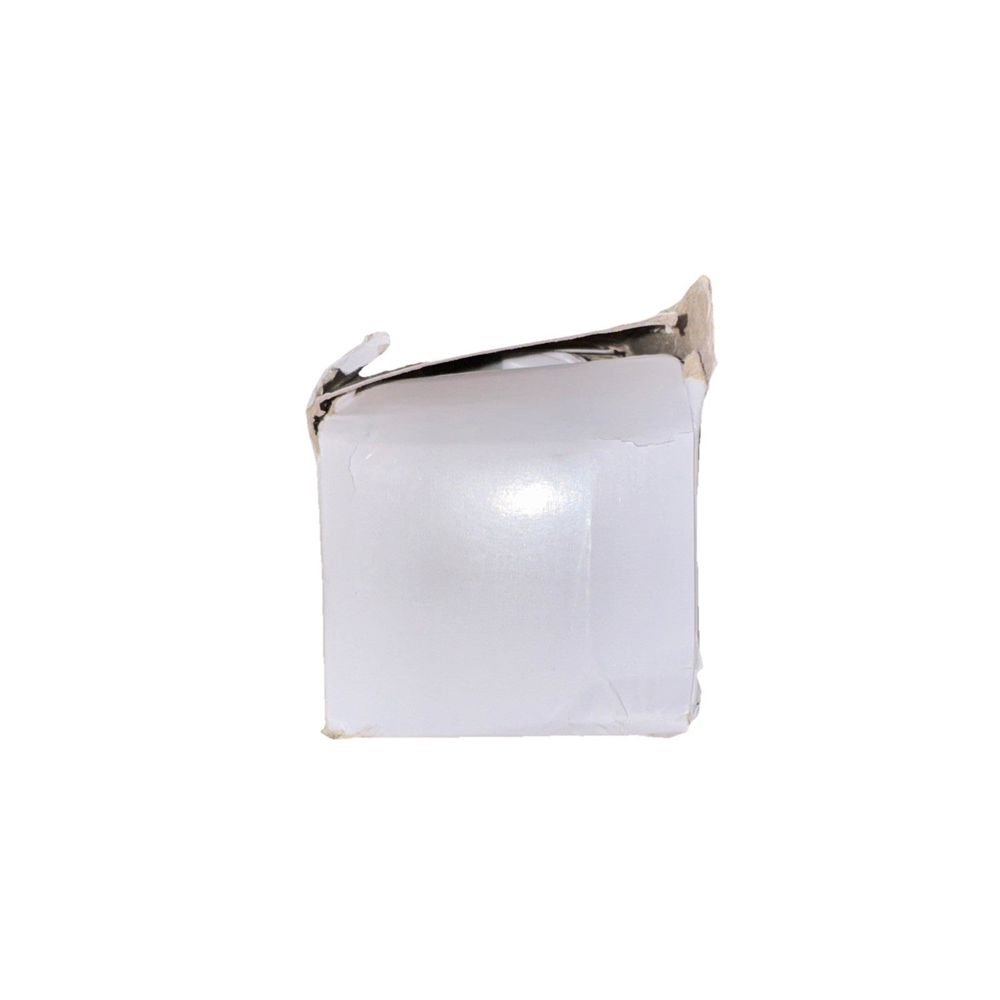 WBOX 24VAC 40VA Plug-In LED Power Indicator Transformer – a white square shaped glass object