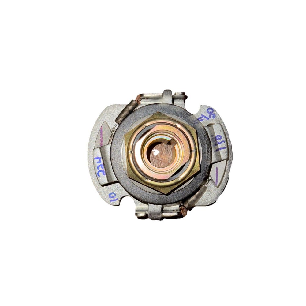 840779116881 3m Brake Assembly 3400965 For Replacement Part For Fall Arrest Syst – a picture of a brake nut