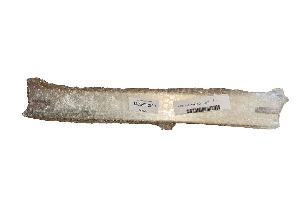 MCMBK600 600A MC MAIN BUS BAR, Schneider Electric – a piece of fossil with a tag on it