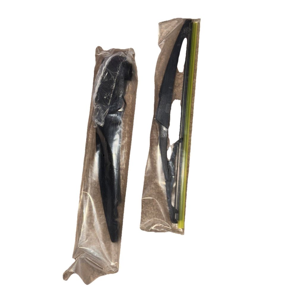 URO Parts Windshield Wiper Arms 61 62 2 754 287 KIT – a pair of scissors and a pair of scissors