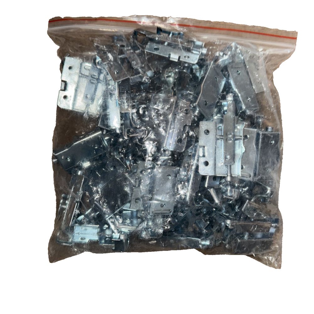 Richelieu 602910032G Susp. Fitting to Screw Left Ferr 50 Pack – a bag of plastic parts