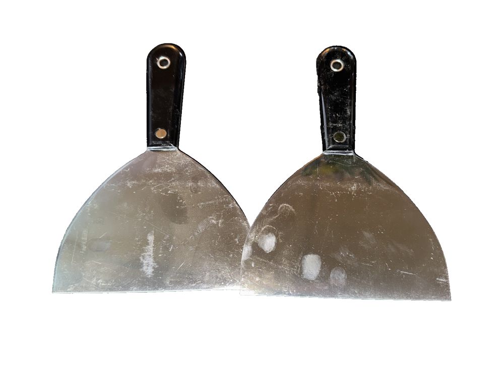 Wall Scraper - Flexible - Black - 6" Set of 2, Richard – two shovels with a handle on them
