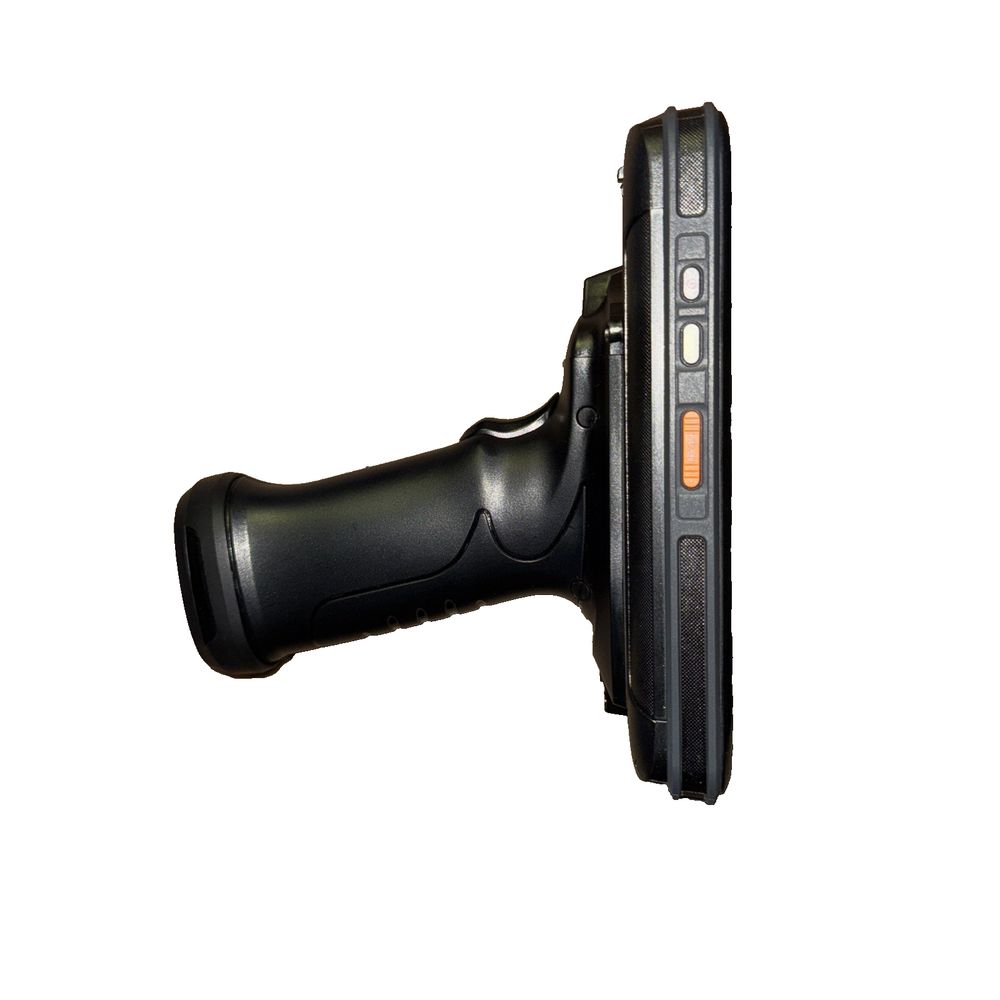 Android Barcode Scanner MUNBYN Ar IPDA087P-2D-BK-UK – the handheld phone holder is attached to the back of the phone