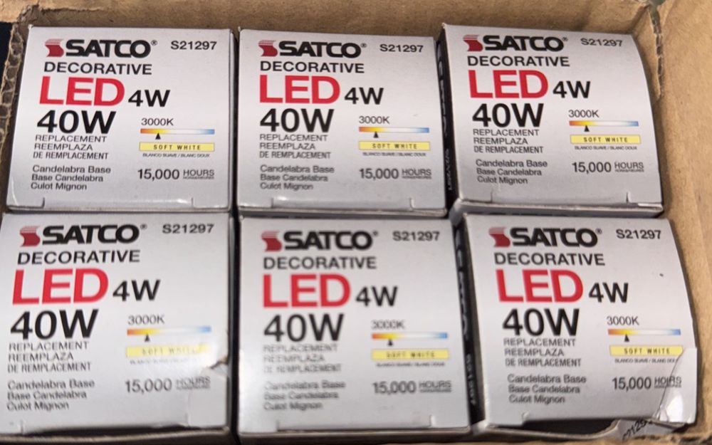 Satco S21297 4CA10/LED/930/CL/120V/E12-6 Pack – lot of 6 new satco 4w leds