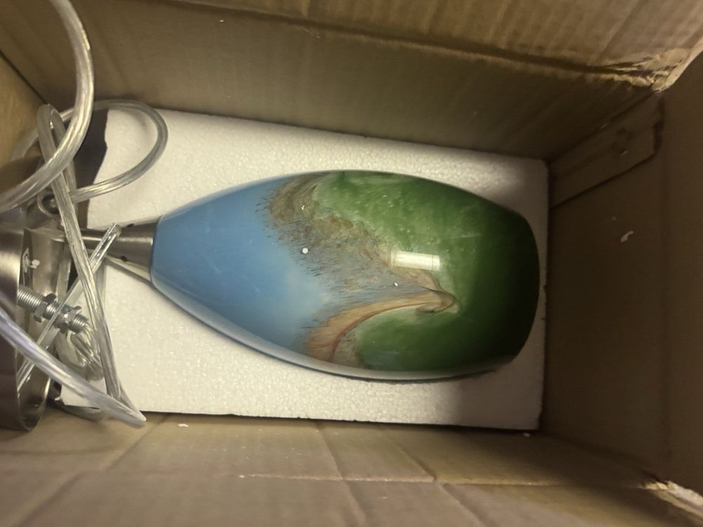 Geologic 10077/1 Satin Nicket Mini Pendent – a green apple in a box with a white handle