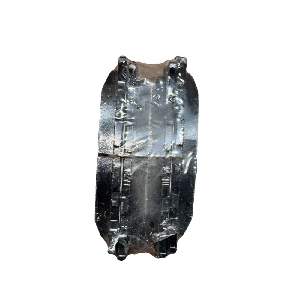 Dynamic Friction 4000-1293-00 - 4000 HybriDynamic Brake Pads – a piece of metal with a white background