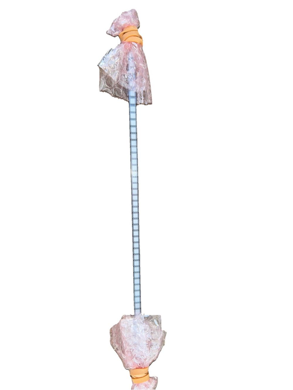 LTC2268IUJ-14#PBF Digital Analog Converter 50 pack – a large pink and white rock with a long stick