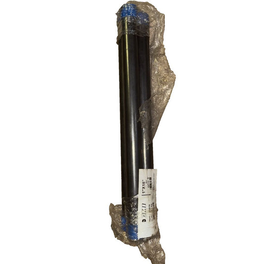 1 x 18 in. Black Steel Ready-Cut Pipe 3 Pack, Unbranded – a black and blue pipe with a white background