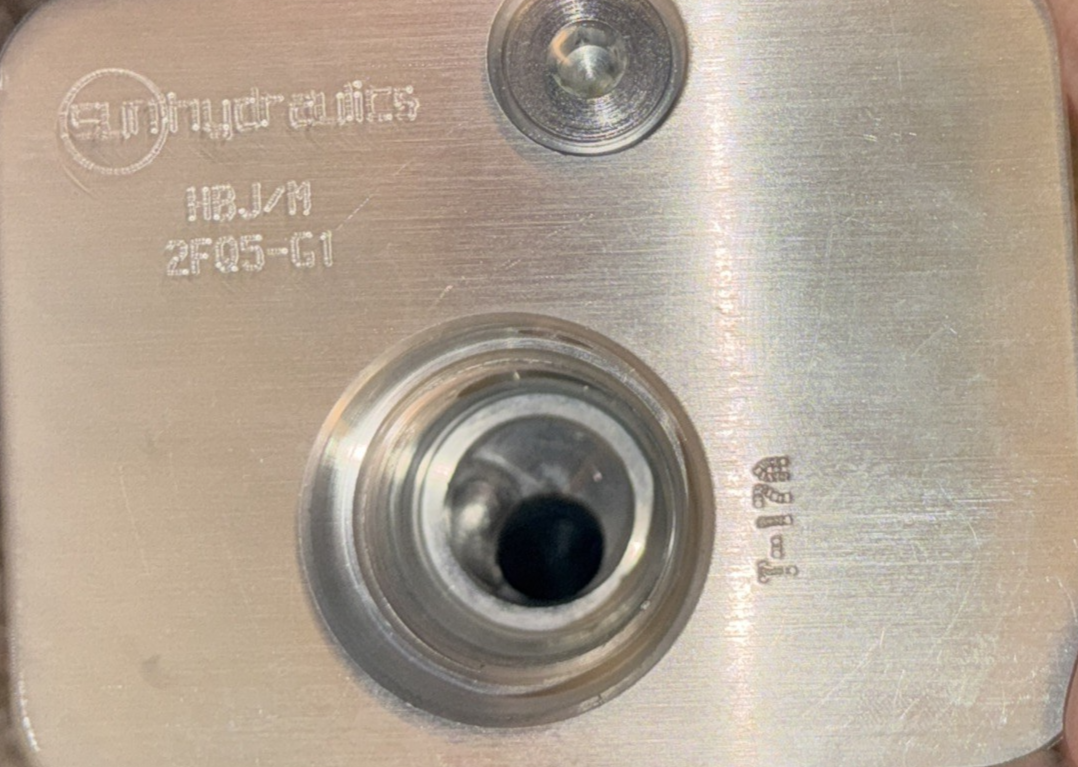 Sun Hydraulics HBJ/M 2FQ5-G1 Sandwich Manifold T-17A Cavity G1 BSPP