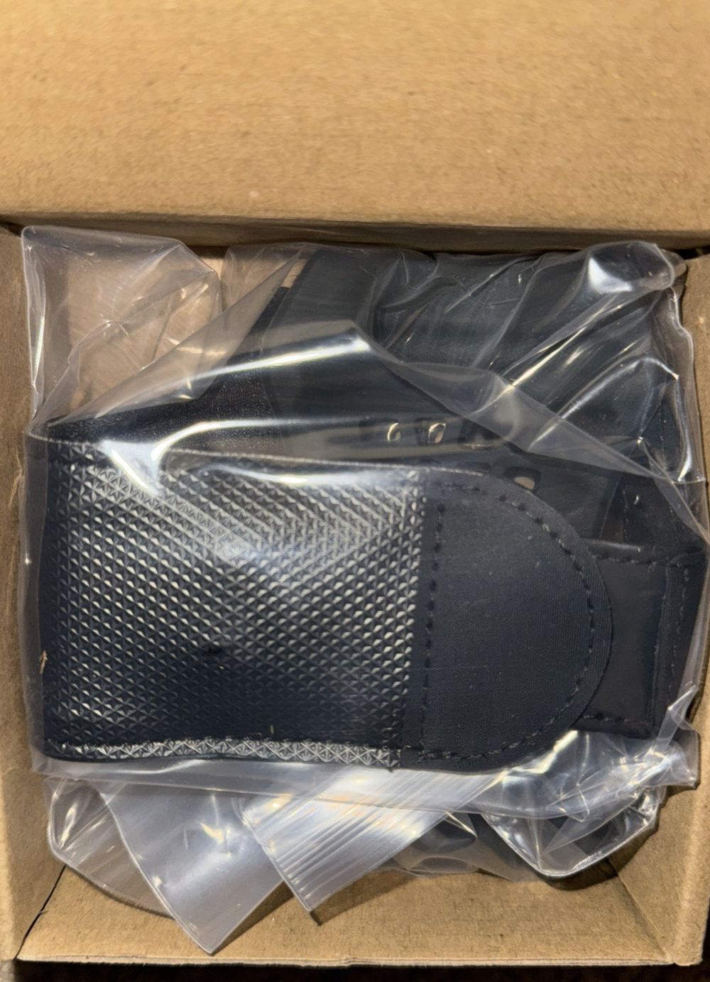 Black Wrist Mount Straps M Size for Zebra WT6000 WT60B0 (SG-NGWT-WRMTM-01), DaveyDooDeals – a pair of black shoes in a box