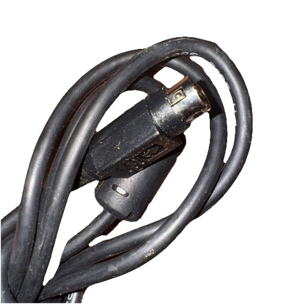 epson ps-180 Power Supply – a close up of a metal wire