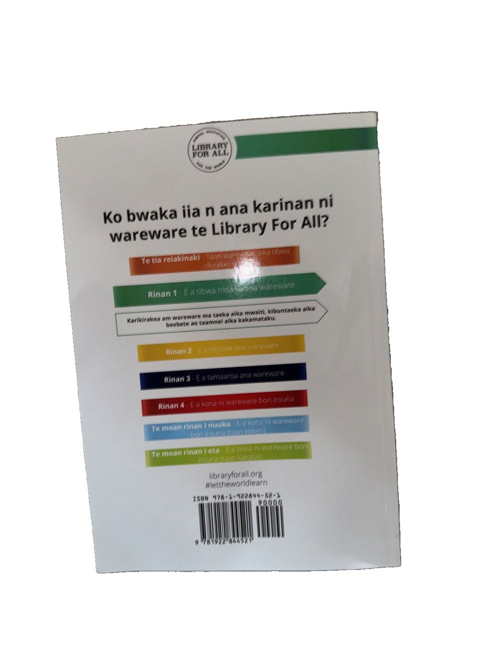 Billy Baths the Baby - E teboka te ataei Billy (Te Kiribati), DaveyDooDeals – a booklet with the words ' bewaa in a naarin '