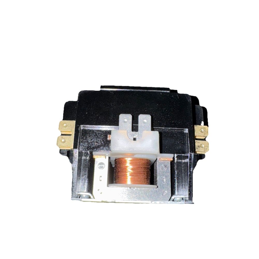 E227250 SFCTR2P30A Contactor Double Pole, Unbranded – a black and gold connector with a white background