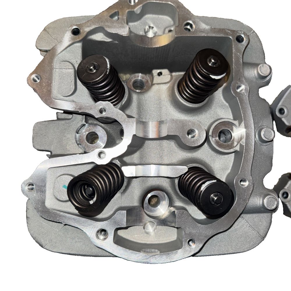 Cylinder Head For 2000 2001 2002 2003 Honda Sportrax, Unbranded – a close up of a metal dieing machine