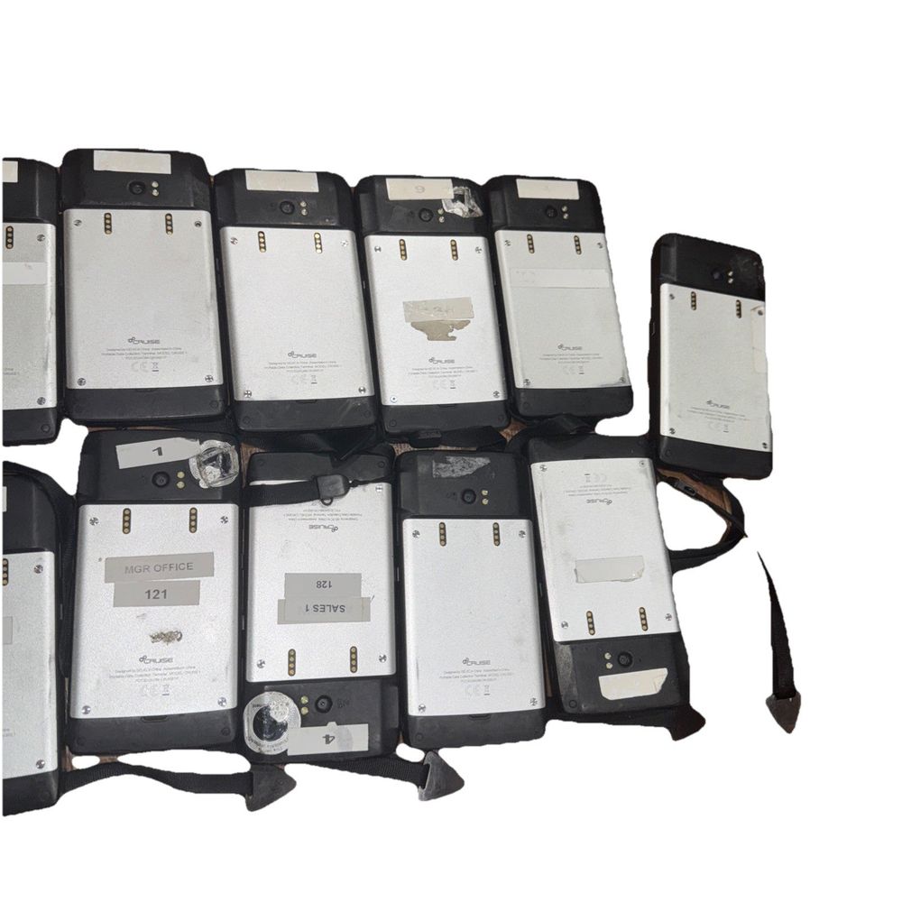 SEUIC CRUISE™1-(P) Handheld Computer Lot of 13 For Parts/Repair – a pile of laptops with their lids