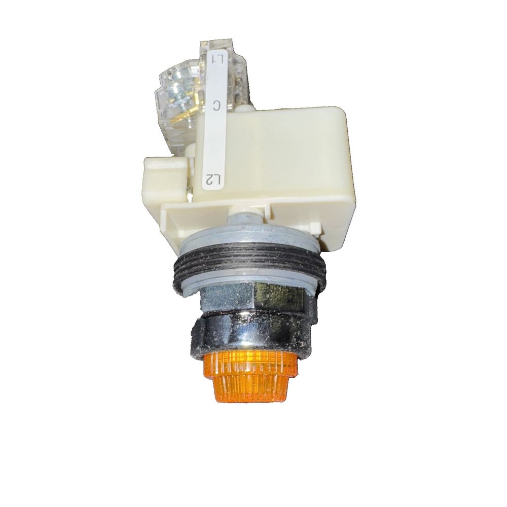 Push-to-test pilot light, Harmony 9001K, metal, polycarbonate, fresnel lens, amb, Schneider Electric – a white light bulb with a yellow lig…