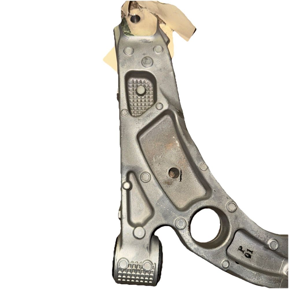 MoPar Lower Control Arm Right - 2020 Jeep Cherokee 68439685AA – a metal tool with a handle and a handle