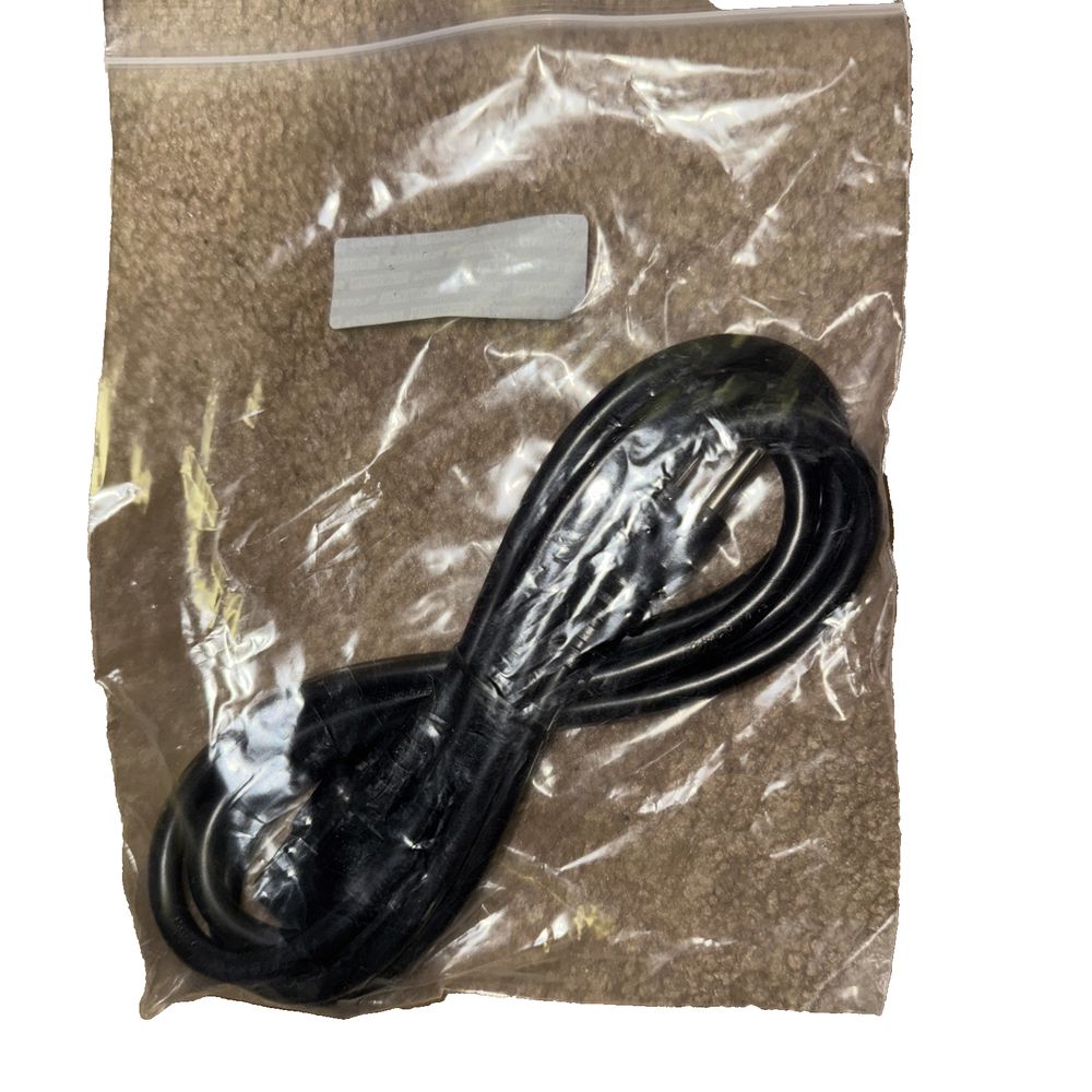 7.5' 3 Prong Power Cable 125V 13A USA-IEC 320 6003-0215-01-REV-A *8, Unbranded – a black cord cord