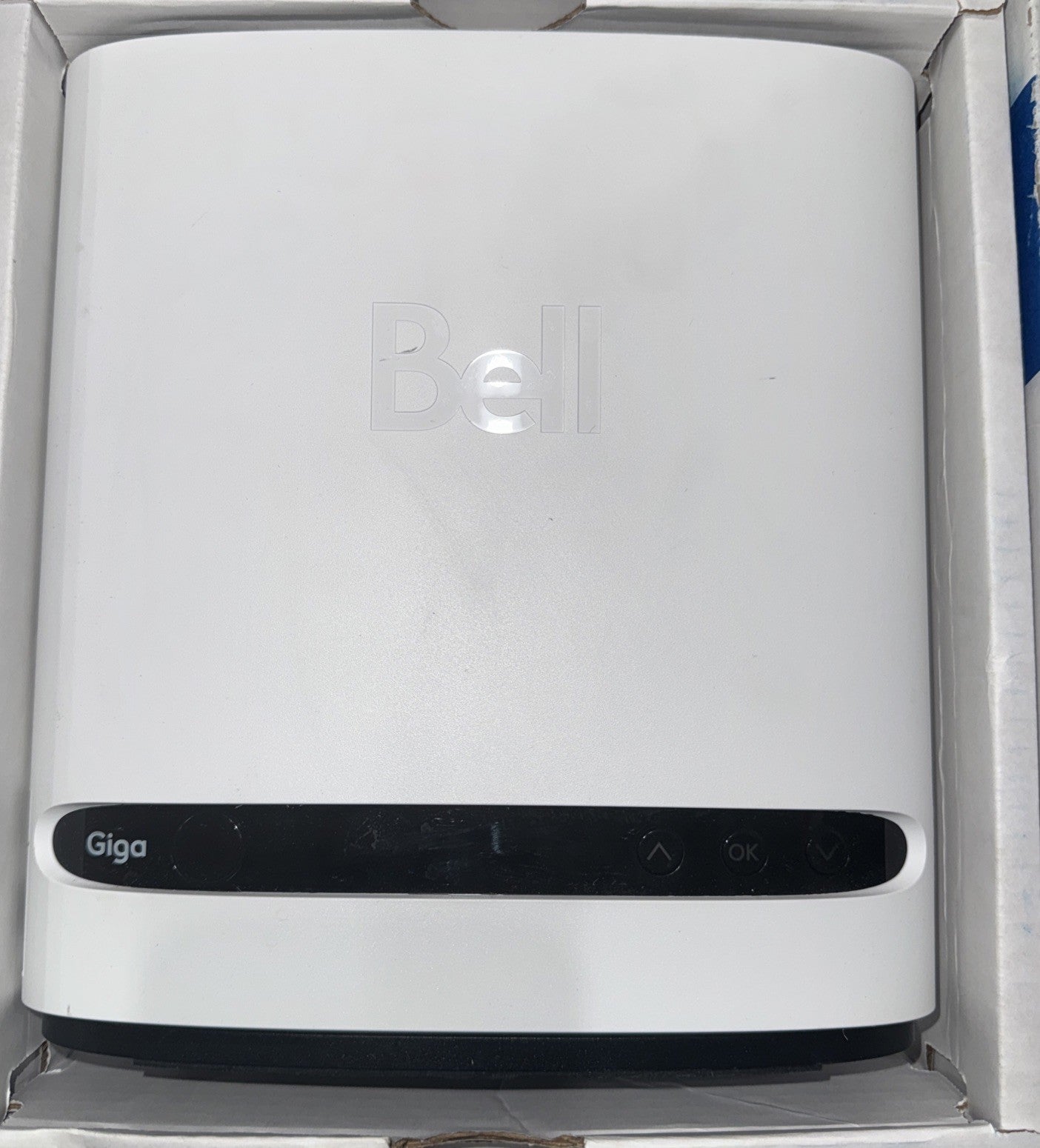 Bell Giga Hub 253960552 White Fiber Router  - Sourced From Liquidation Lot