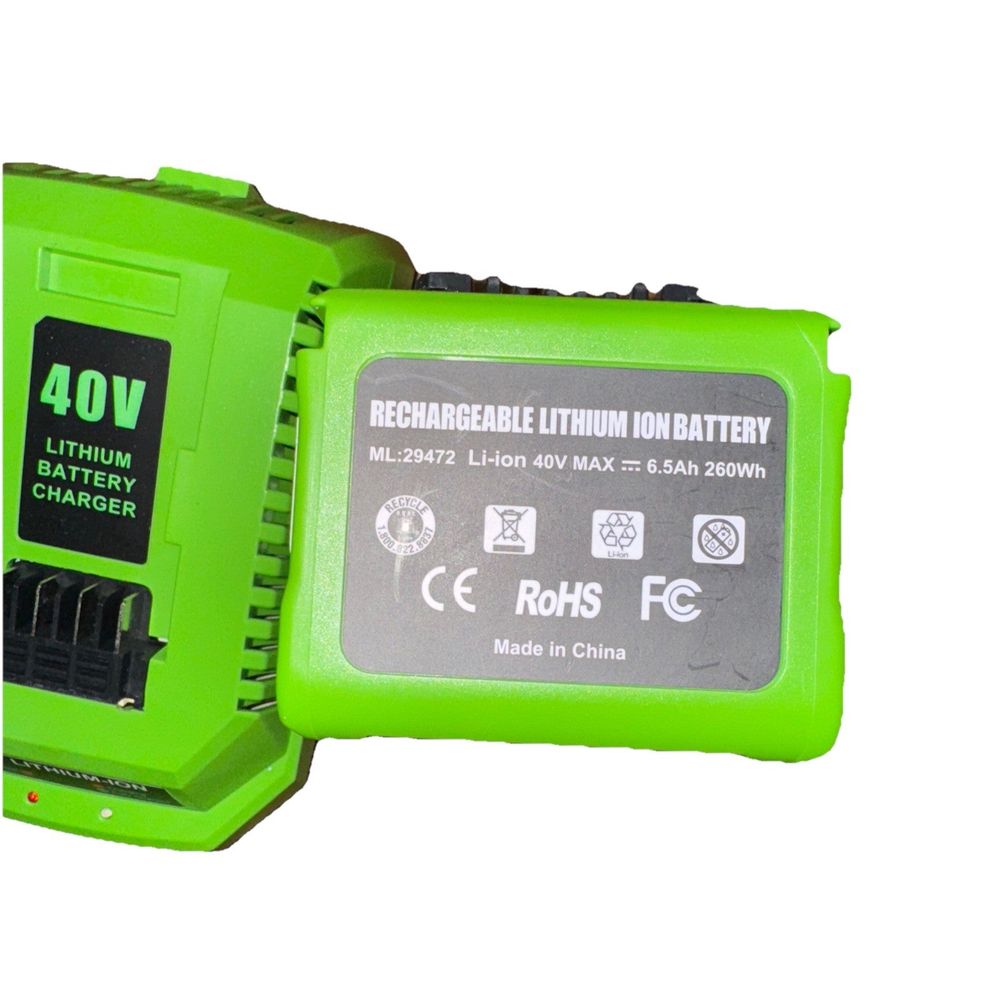 29472 40V max Battery + Chager (No Cord), Unbranded – a green battery with a black and white label