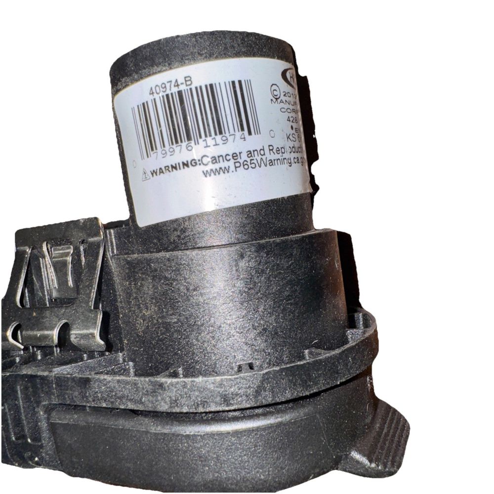 Hopkins Towing Solution 40974B Plug-in Simple OE Multi-Tow 7 Blade and 4 Flat Co, Hopkins Manufacturing – a water pump with a barcode on th…