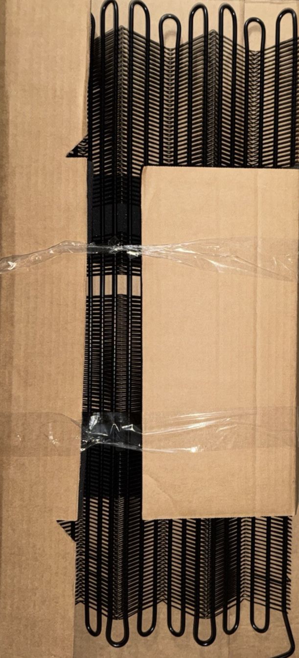 Whirlpool WPW10346415 Condenser – a box of black combs