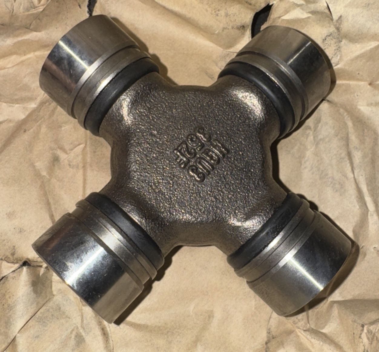 MOOG U-Joint 534G Professional Replacement U-Joint MOOG 534G