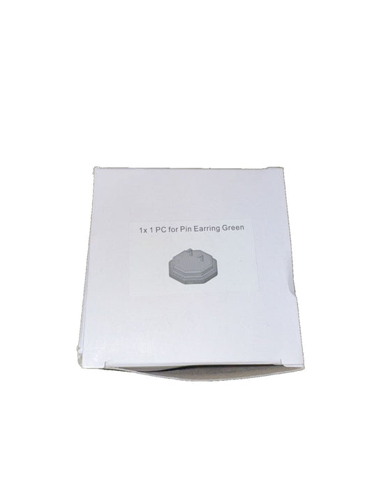 1X 1 PC For Pin Earring Green Display Pad, DaveyDooDeals – a white box with a white lid and a white lid