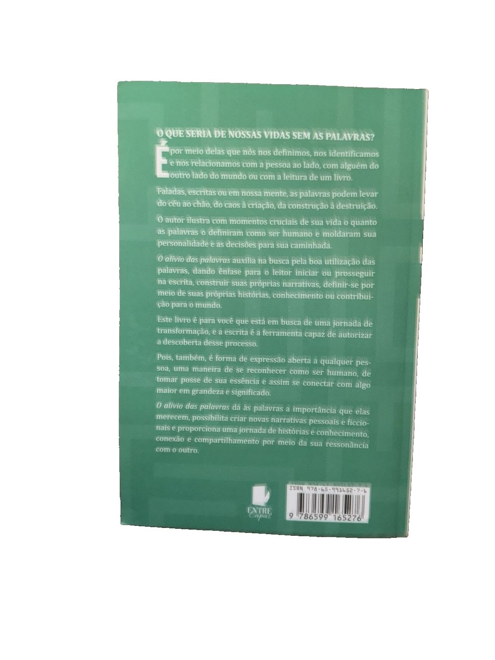 O Alvio das Palavras - A jornada do pensamento escrita, DaveyDooDeals – the back cover of the book, showing the back cover