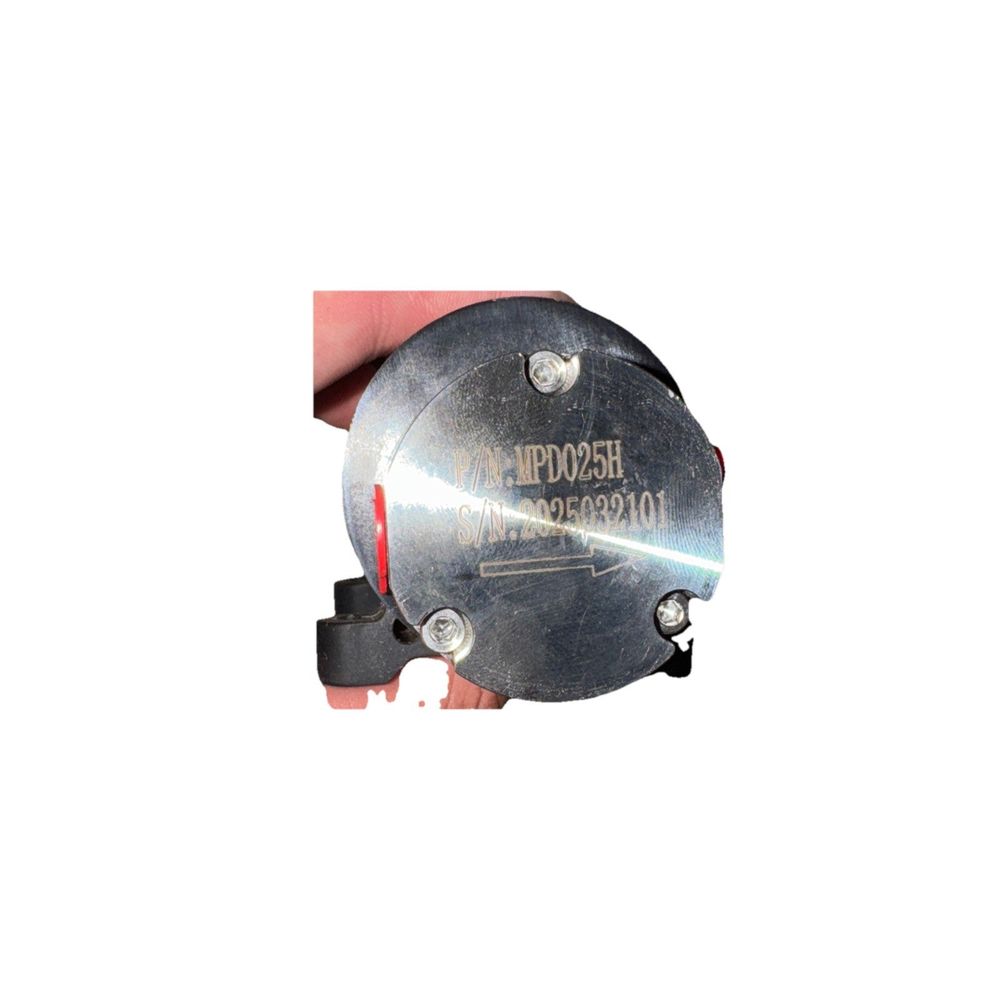 Chenhui Micro Gear Pump MPD 025, DaveyDooDeals – a close up of a metal object with a light