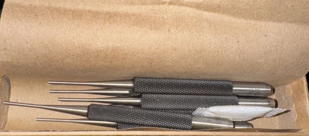 Starret 565A Pin Punch 6 Pack – a box with three tools in it