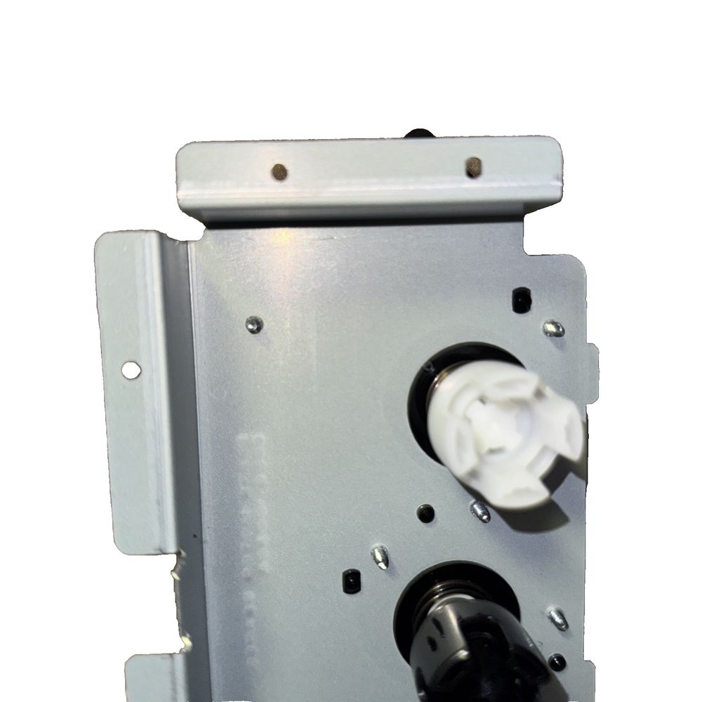 HP Color Managed Flow MFP E87660 Drive Lift JC93-0118A, Unbranded – a white door lock with a black handle