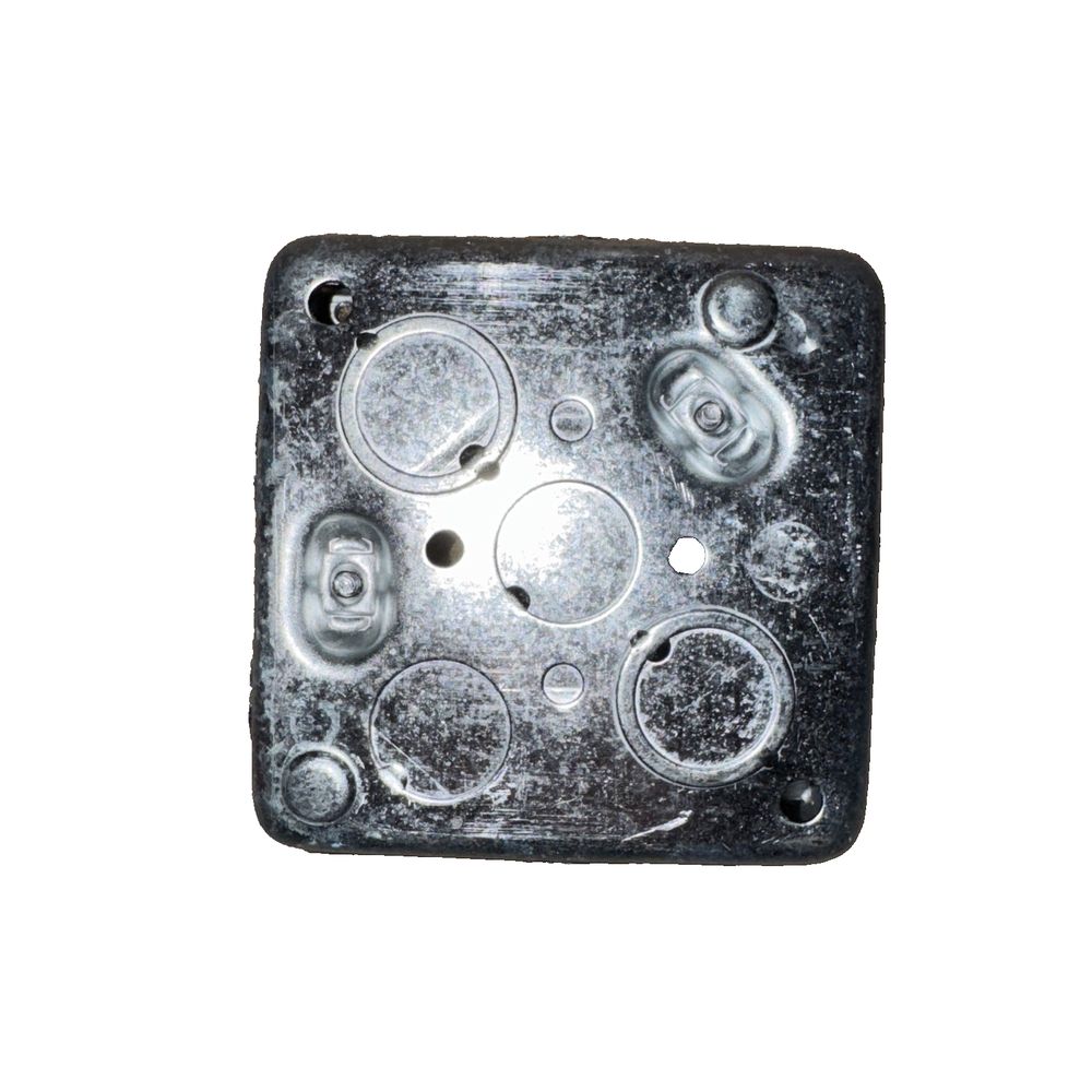 4" Square Electrical Box, 10 1/2" Knockouts 8 Pack, Unbranded – a square metal plate with holes and holes