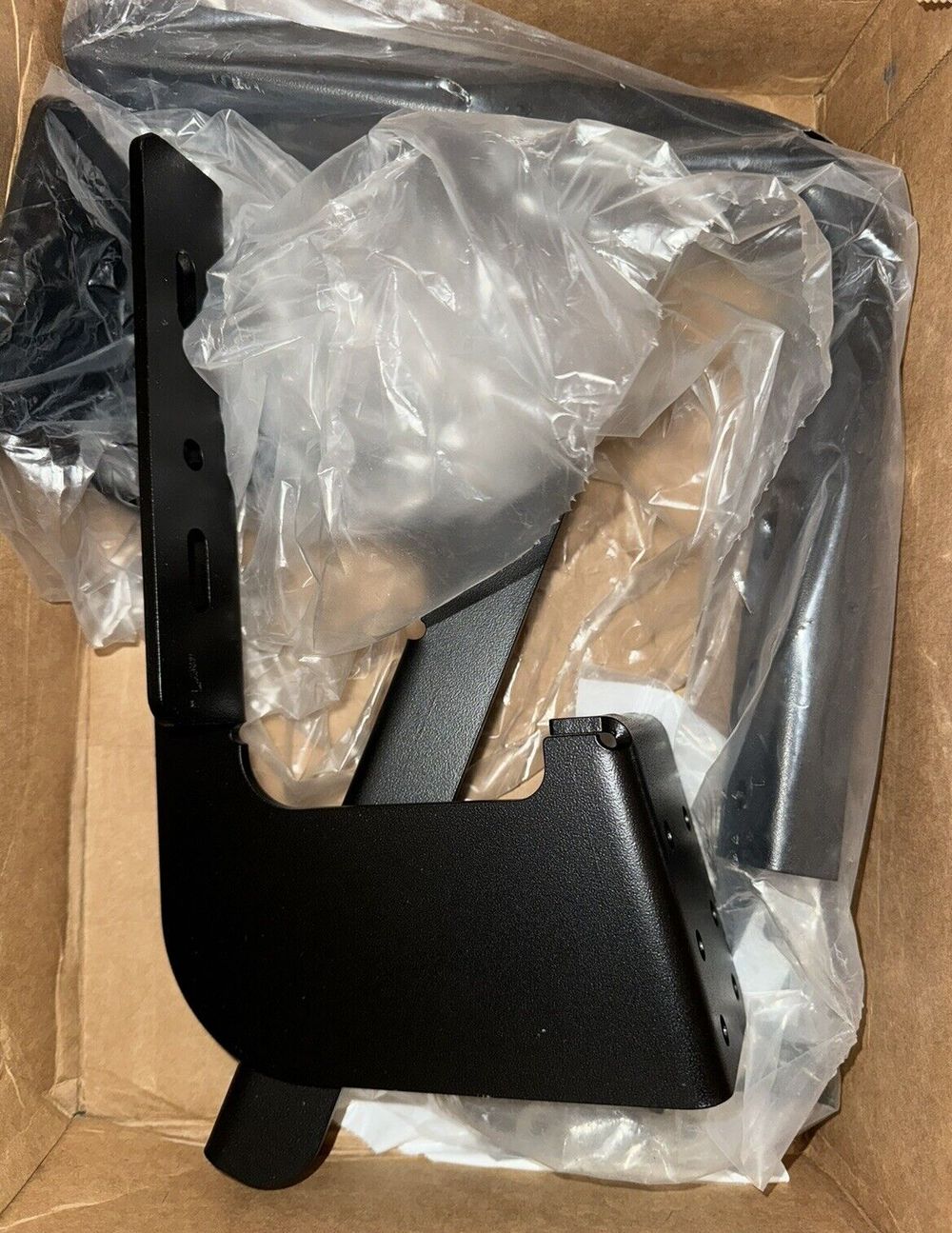 Luverne Truck Equipment 401473 Step Mounting Bracket 3 Pack – a black plastic box with a plastic bag on it