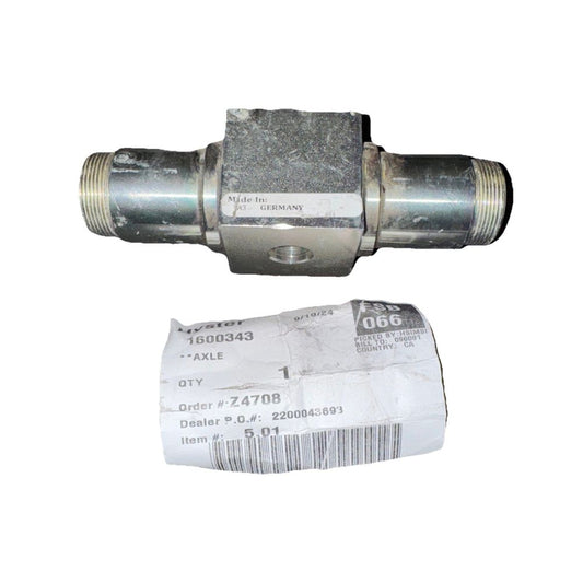 HYSTER 1600343| AXLE – a coupler with a piece of paper