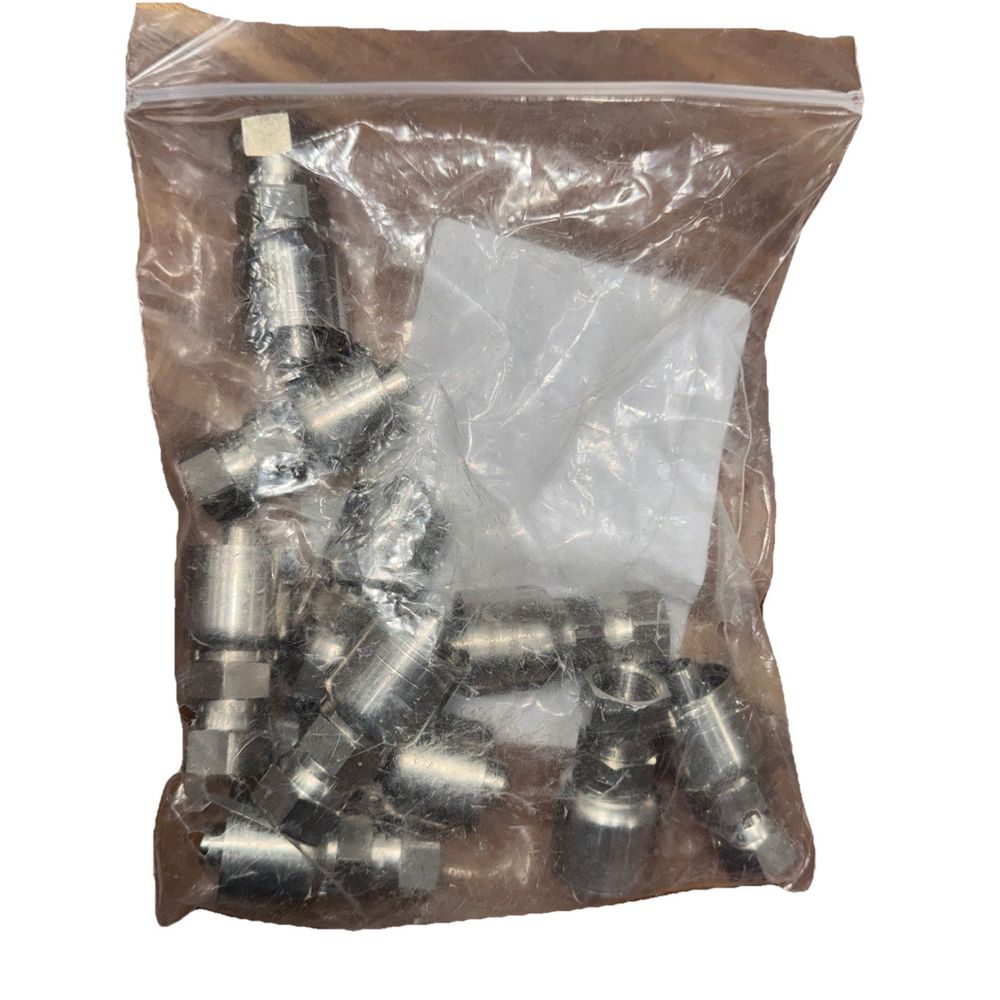 1AA8FJ8C Aeroquip by Danfoss | 1 & 2 Wire TTC Female JIC 37° Swivel (FJ) 10 Pack – a bag of silver metal fittings