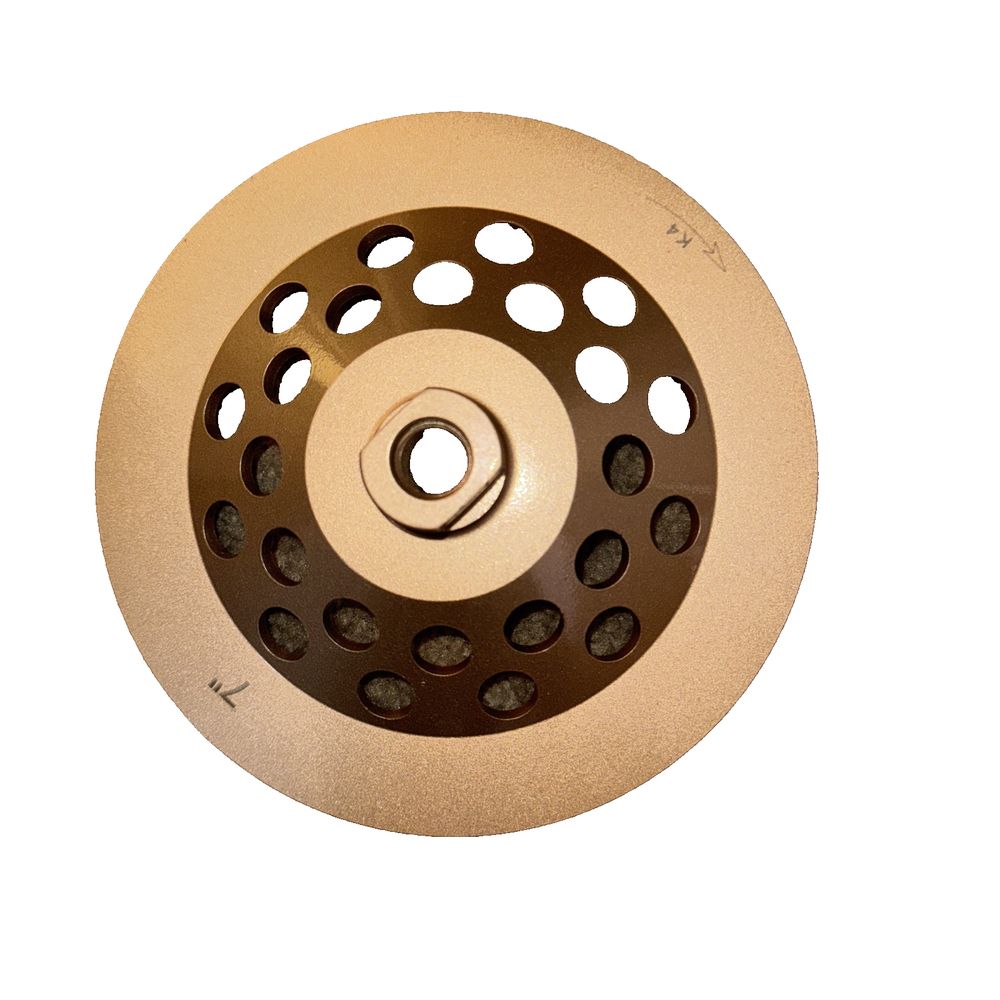 7" Diamond Grinding Wheells For Concrete Or Masonry 5/8"-11 Arbor, Unbranded – a diamond grinding wheel on a white background