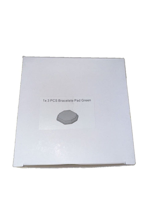1X 3PC Bracelet Pad Green For Retail/Display, DaveyDooDeals – a white box with a white lid and a white lid
