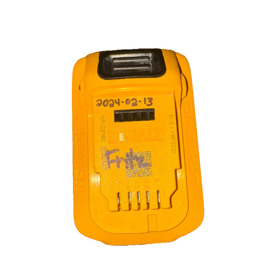 DEWALT 20V MAX POWERSTACK Battery For Parts/Repair