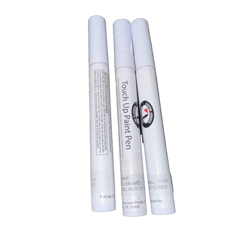 Metal Max Touch Up Paint Pen Acrylic Enamel Rustic Red 3 Pack, Custom Aerosol Products INC – two white lips with a black and white lip